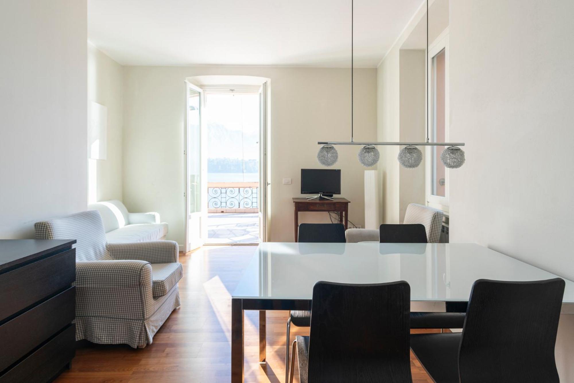 Cadenabbia Lake Side Apartments 외부 사진
